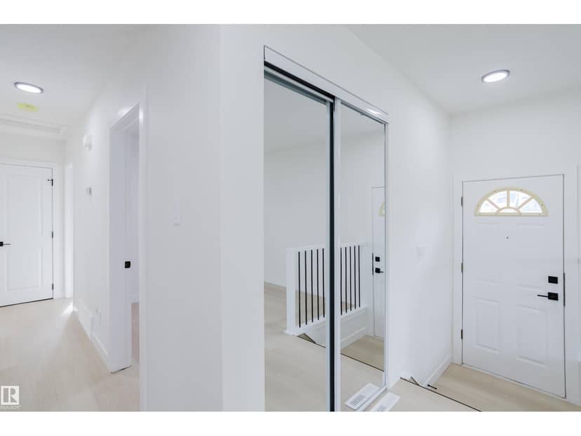 4103 111A ST NW — photo 18 of 40
