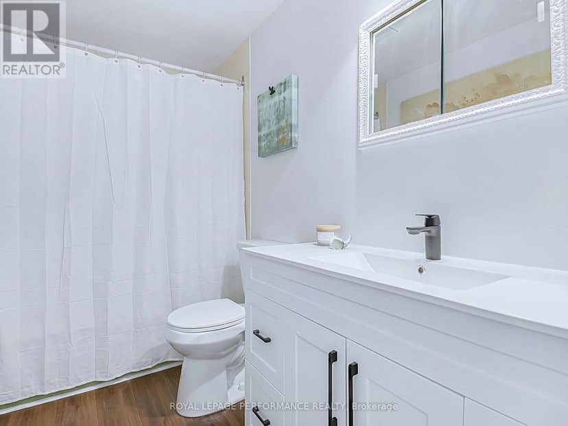 2376 Rondel Street S — photo 19 of 29