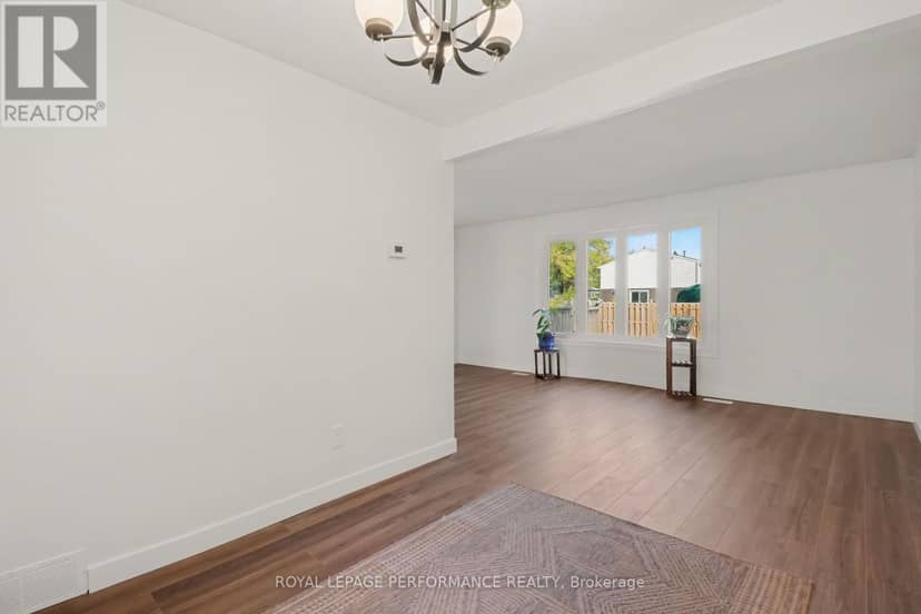 2376 Rondel Street S — photo 9 of 29