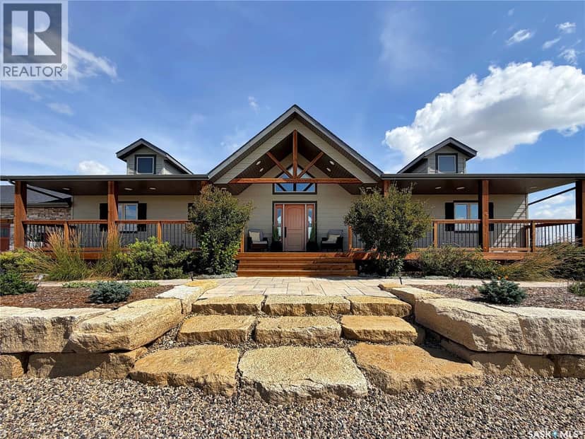 Bell Acreage — photo 2 of 40