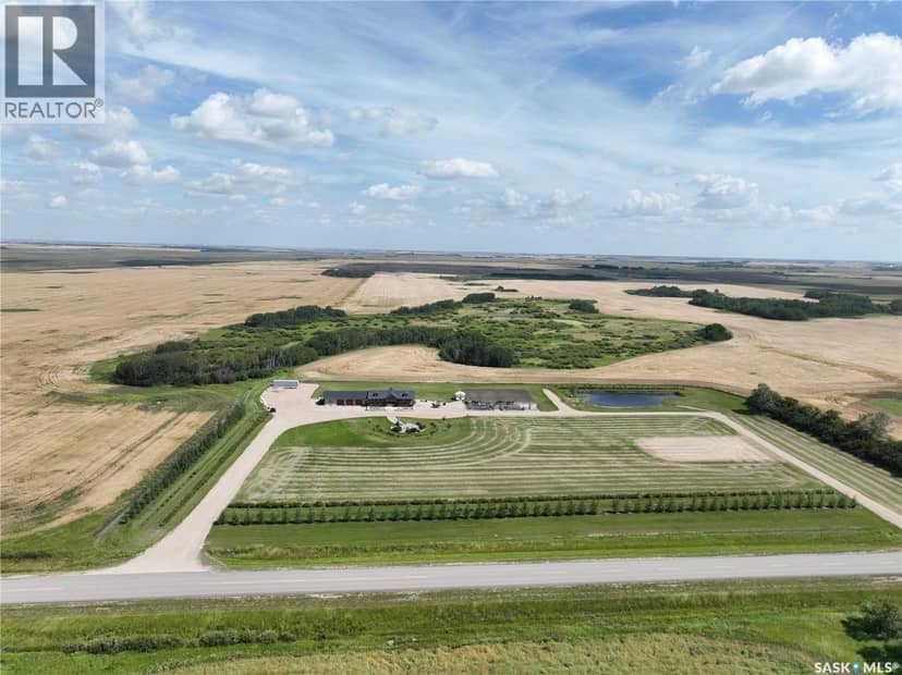 Bell Acreage — photo 4 of 40