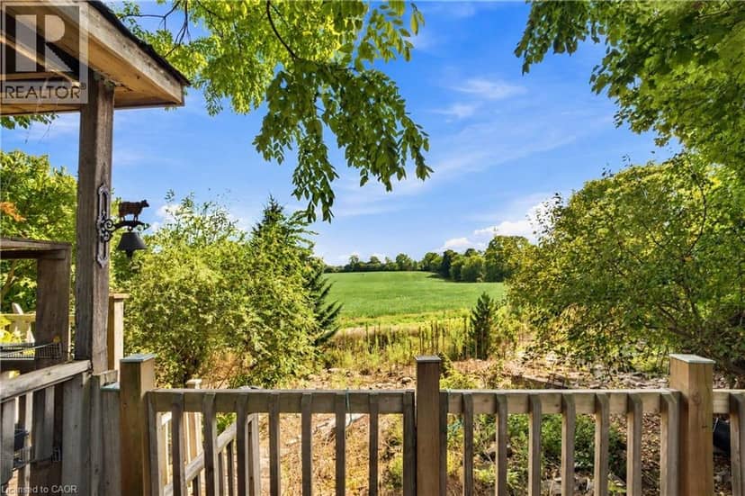 994 SAFARI Road, Hamilton, photo 7