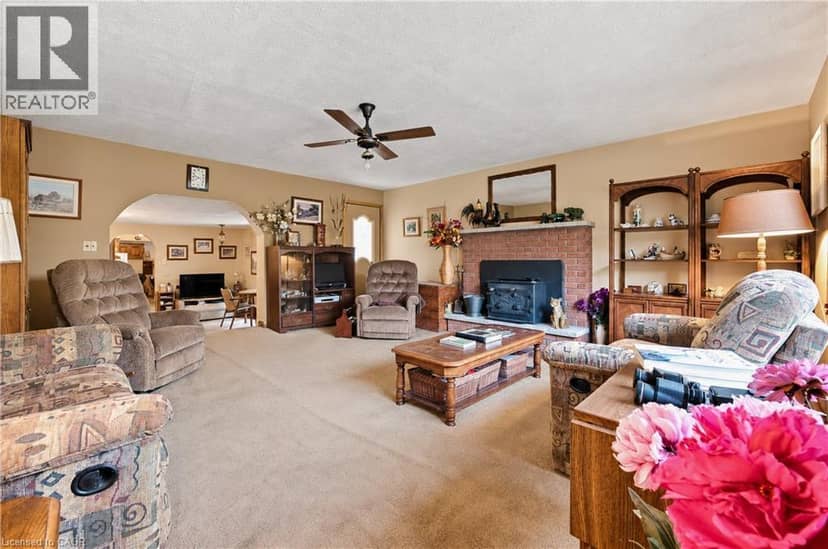 994 SAFARI Road — photo 18 of 23