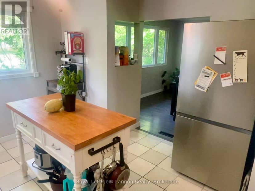 205 Abbott Road — photo 10 of 35