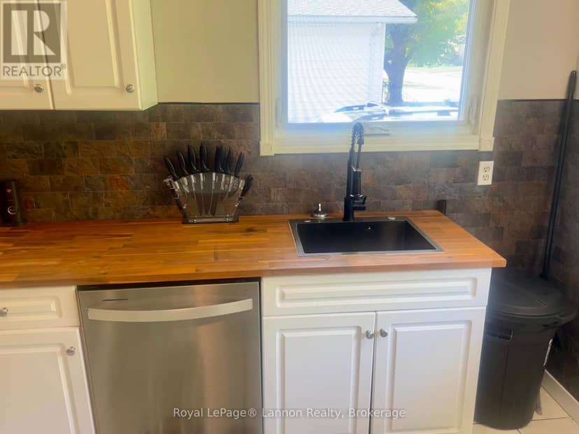 205 Abbott Road — photo 12 of 35
