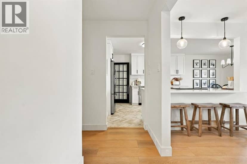 6031 Thornbank Drive NW, Calgary, photo 5