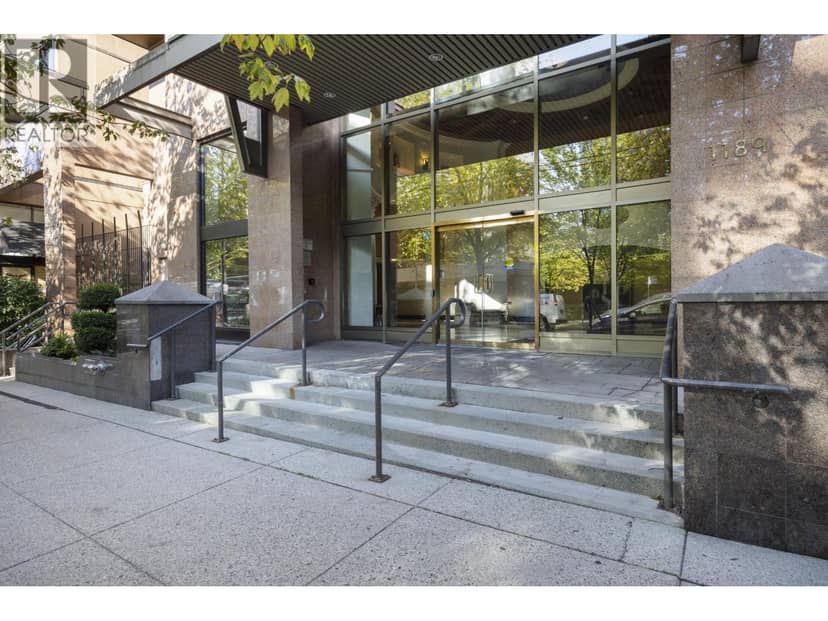 907 1189 Howe Street, Vancouver, photo 5