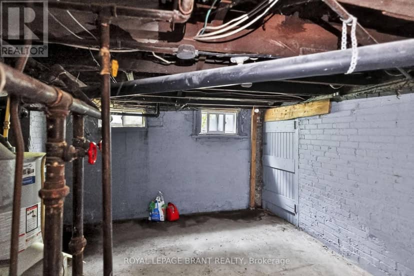 276 Dalhousie Street — photo 39 of 40