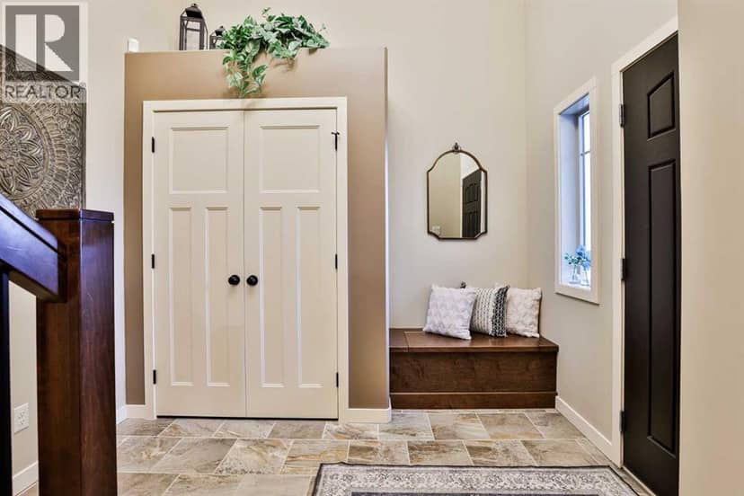 630 Canyonview Landing W, Lethbridge, photo 4