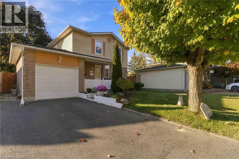 24 JASPER Street, Brantford, photo 3