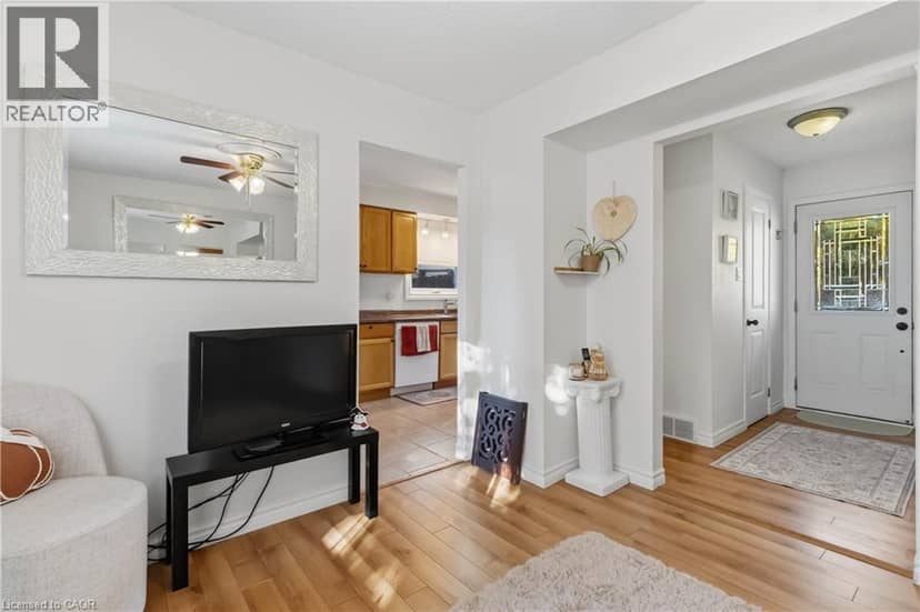 24 JASPER Street — photo 12 of 40