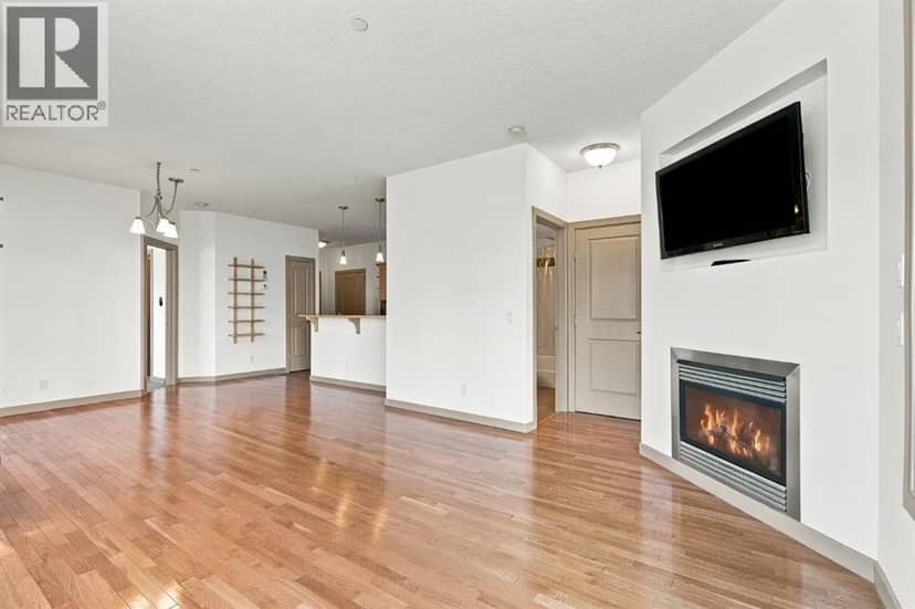 107, 910 18 Avenue SW — photo 14 of 36