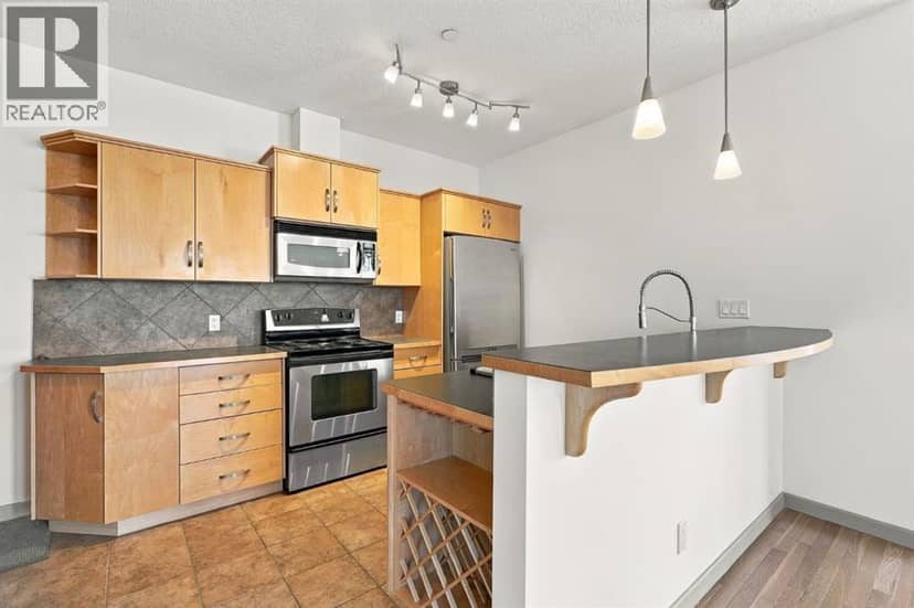 107, 910 18 Avenue SW — photo 17 of 36