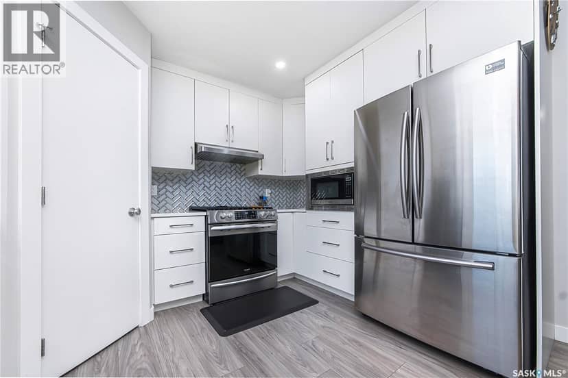 433 Germain MANOR — photo 13 of 40