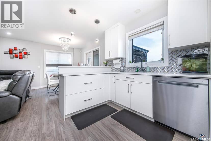 433 Germain MANOR — photo 14 of 40
