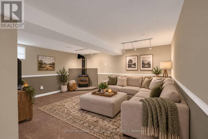 2 Brown Wood Drive — photo 10 of 19