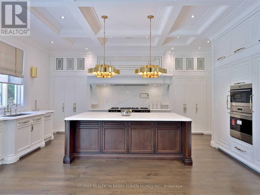 39 Arjay Crescent — photo 6 of 36