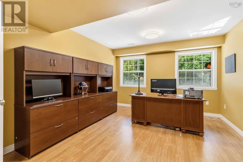 61 Colins Road — photo 39 of 40