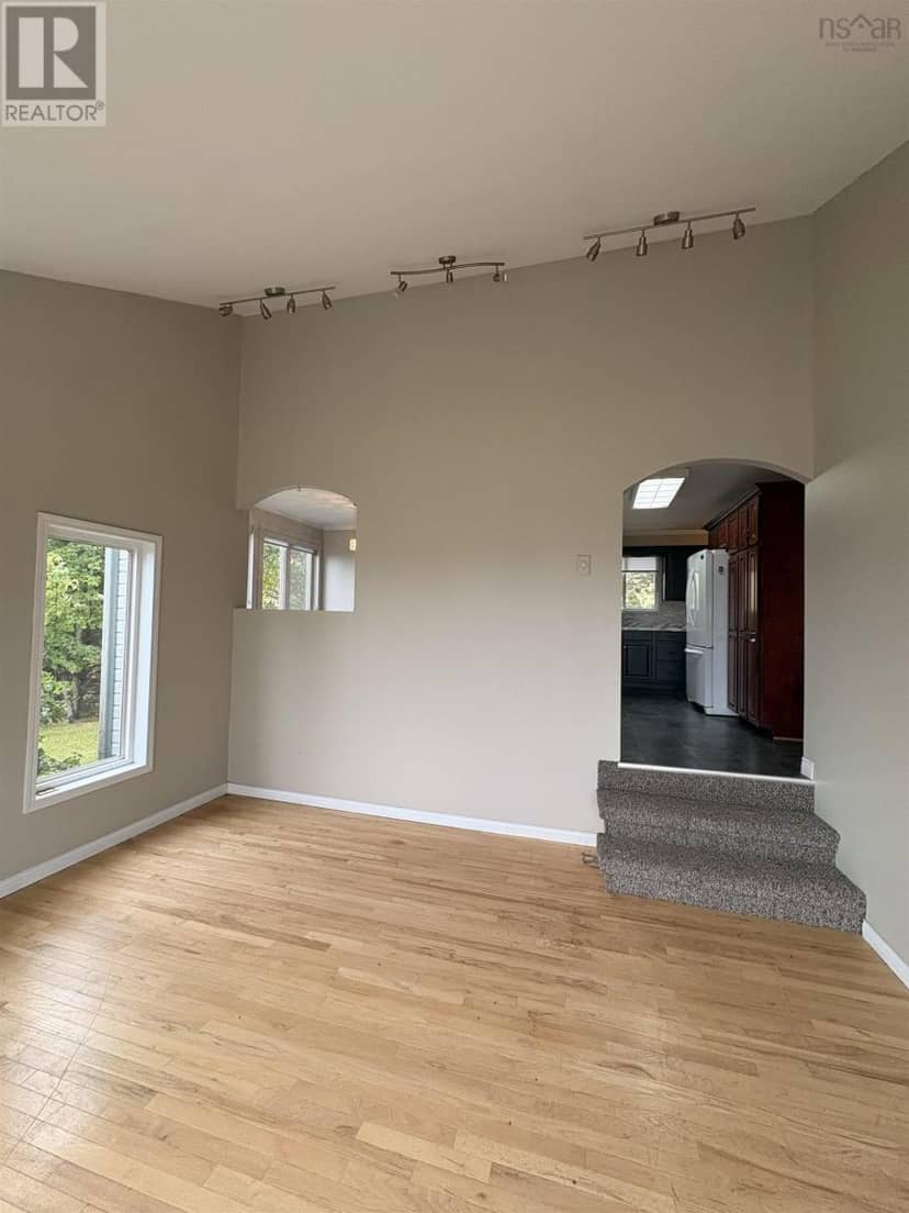 8005 Highway 209 — photo 24 of 40