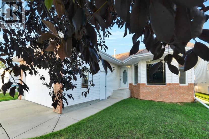 11 Detlor Close, Red Deer, photo 2