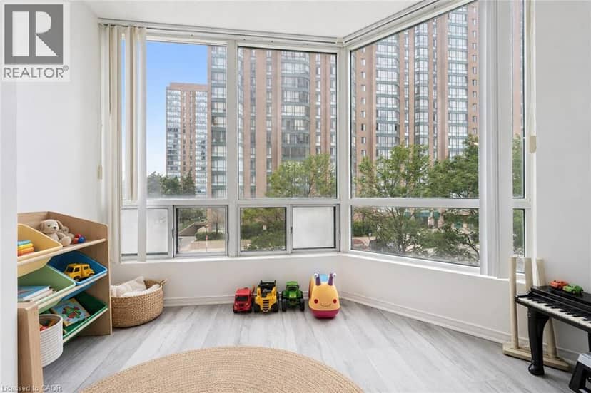 155 HILLCREST Avenue Unit# 302 — photo 11 of 18