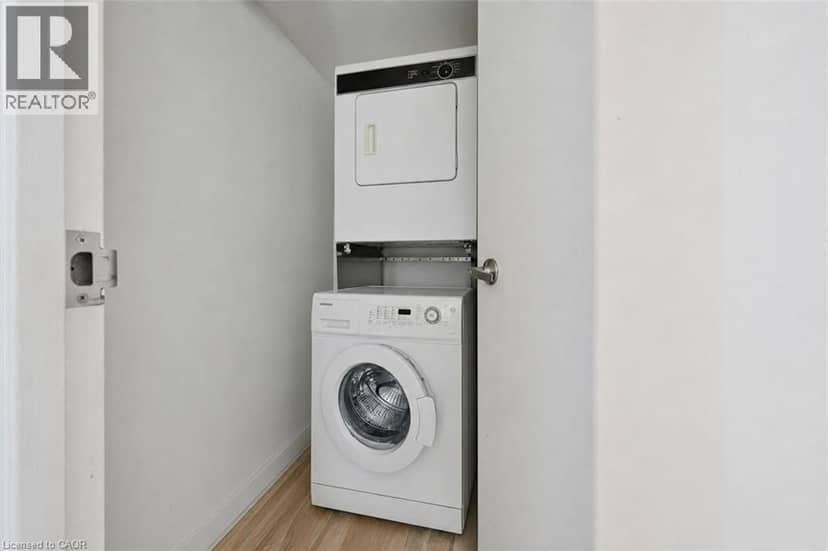 155 HILLCREST Avenue Unit# 302 — photo 13 of 18
