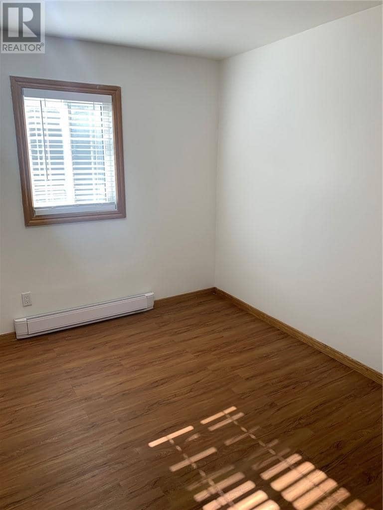 545 MEAD Boulevard — photo 15 of 21