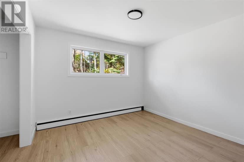 147 Shannon RD — photo 17 of 31