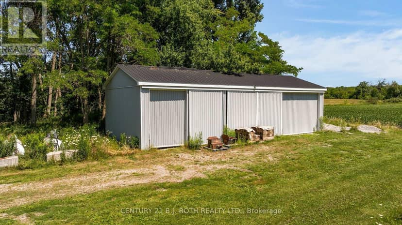2224 Rainbow Valley Road W — photo 31 of 38