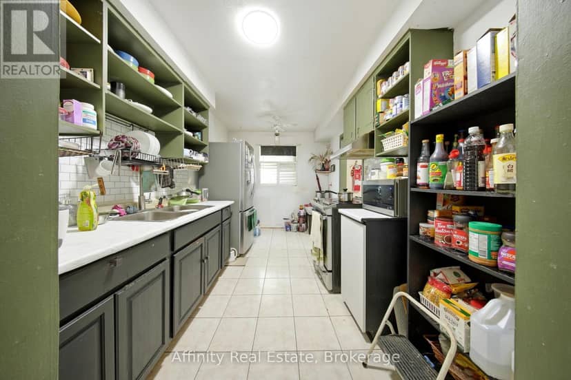 8 - 275 Manse Road — photo 11 of 36