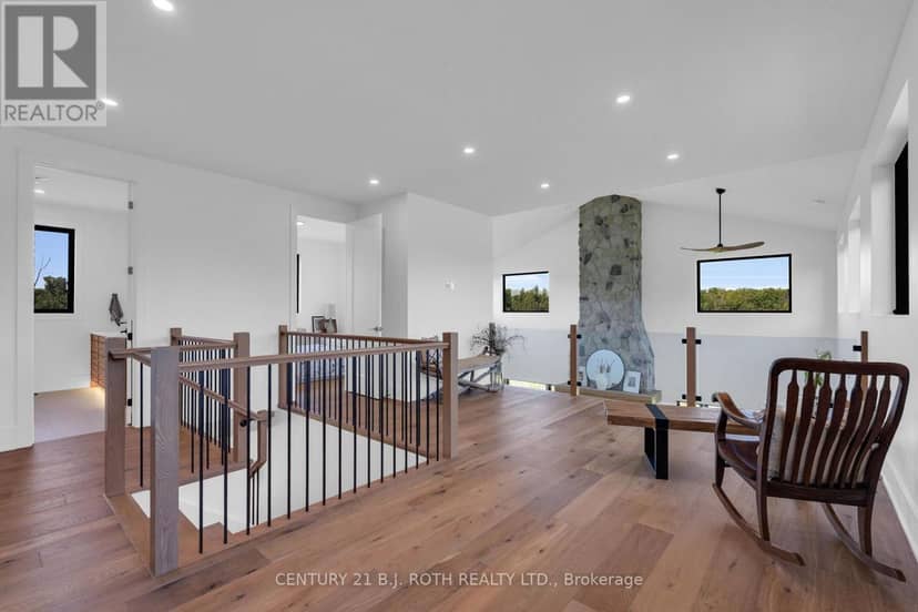 2224 Rainbow Valley Road W — photo 18 of 38