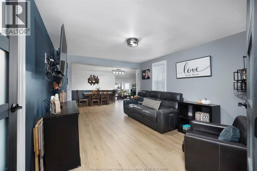 83 Elliott STREET — photo 12 of 33