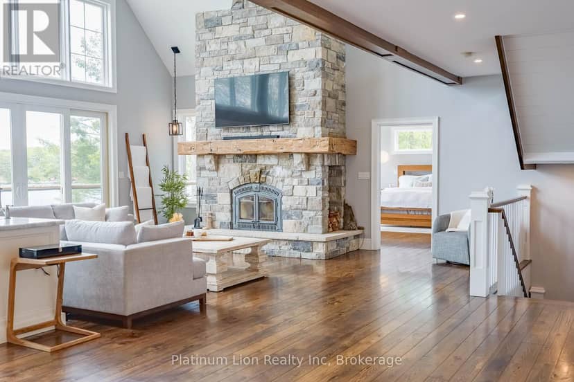 1521 Emily Lane — photo 3 of 25
