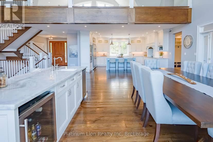 1521 Emily Lane — photo 8 of 25