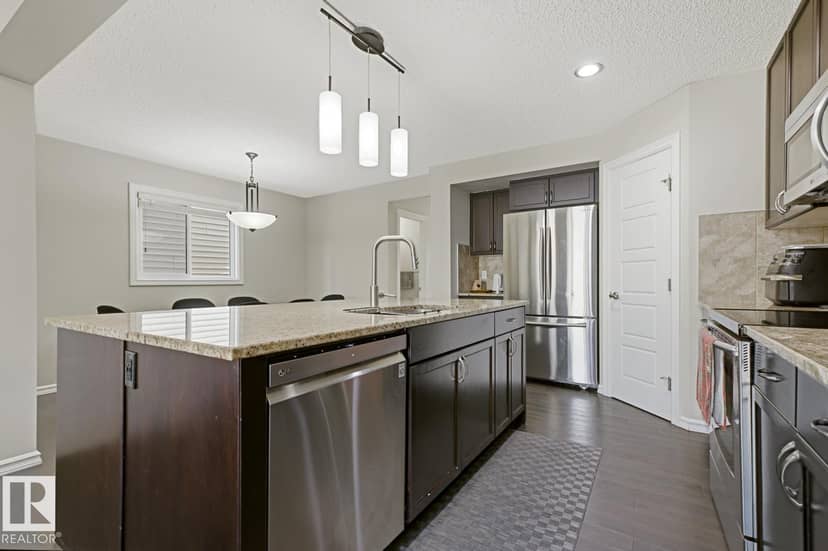 13536 164 AV NW — photo 17 of 40