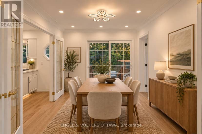 5293 McLean Crescent — photo 14 of 40
