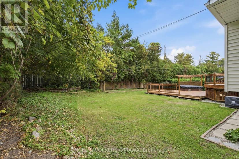 5293 McLean Crescent — photo 36 of 40