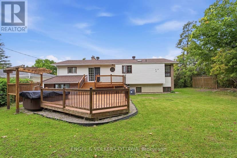 5293 McLean Crescent — photo 38 of 40