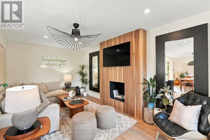 19 Sandringham Drive — photo 10 of 30