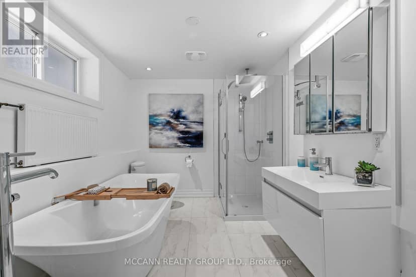111 Chudleigh Avenue — photo 20 of 28