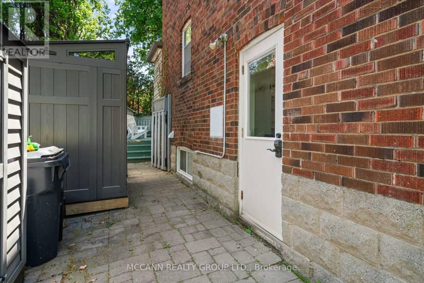 111 Chudleigh Avenue — photo 27 of 28