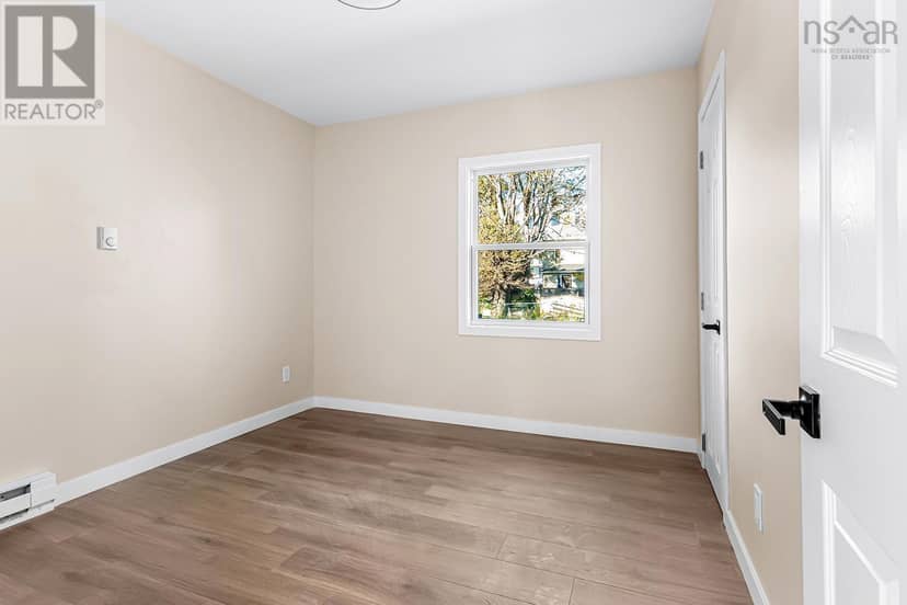 171 Renfrew Street — photo 32 of 40