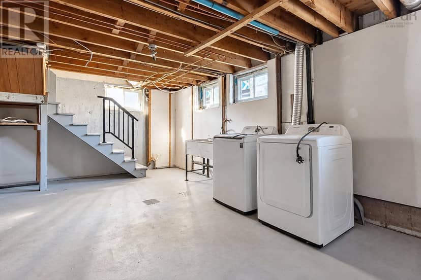 171 Renfrew Street — photo 38 of 40