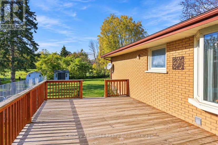 807 Highland Court — photo 15 of 40