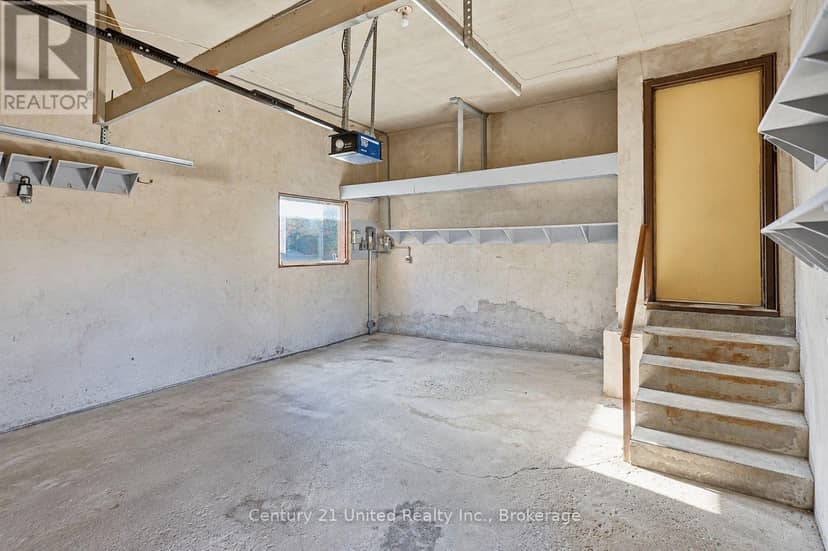 807 Highland Court — photo 36 of 40