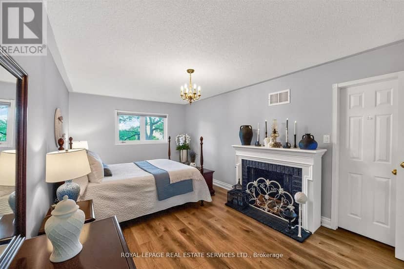 45 Rosemarie Crescent — photo 16 of 40