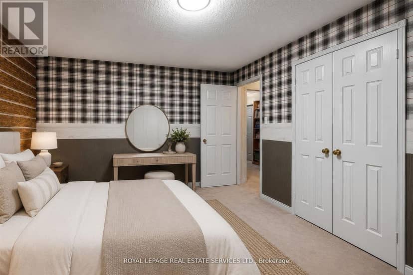 45 Rosemarie Crescent — photo 27 of 40