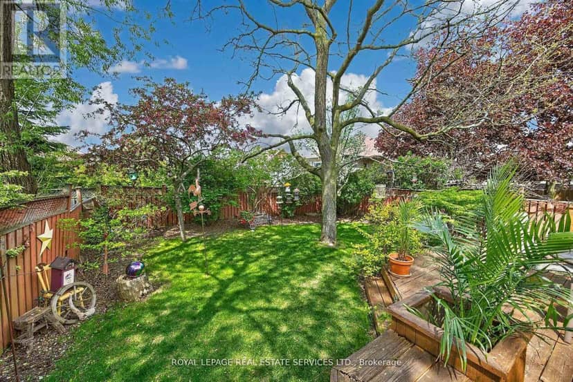 45 Rosemarie Crescent — photo 38 of 40
