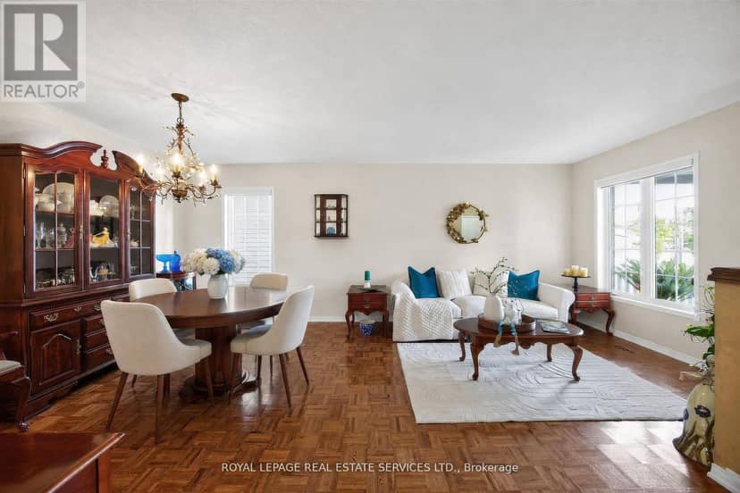 45 Rosemarie Crescent, Whitby, photo 7