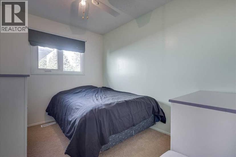 18 Greenham Drive — photo 13 of 32